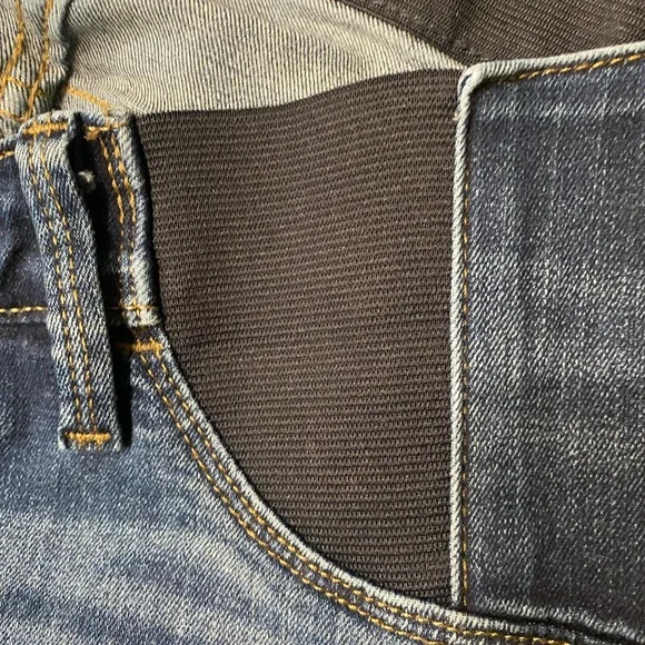 Isabella Maternity Side Panel Jeans - Picture 4 of 5